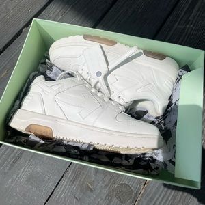 Off White Sneakers